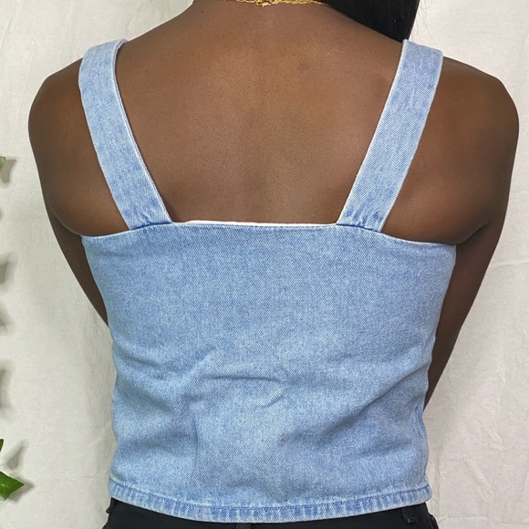 DENIM BUTTON UP CROP TOP - Picture 1 of 3